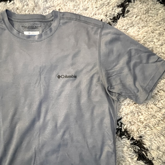 Gray Columbia Omni-Wick Evap (Wicking Accelerated) T-Shirt - Picture 2 of 4